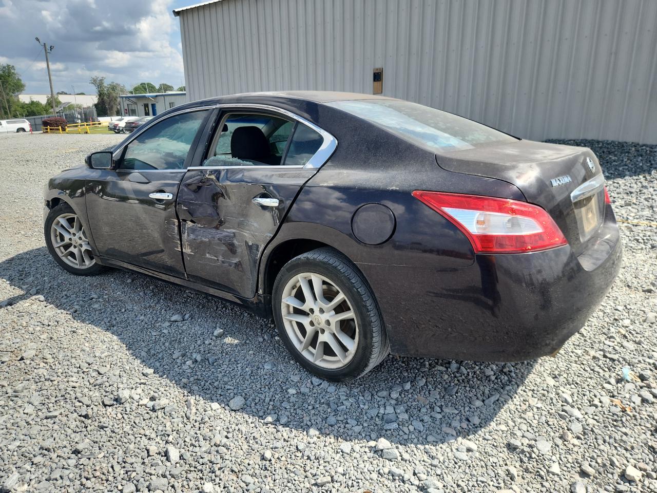 2010 NISSAN MAXIMA 3.5 S photo 3