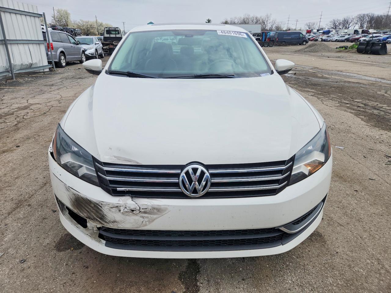 2012 VOLKSWAGEN PASSAT SE photo 13
