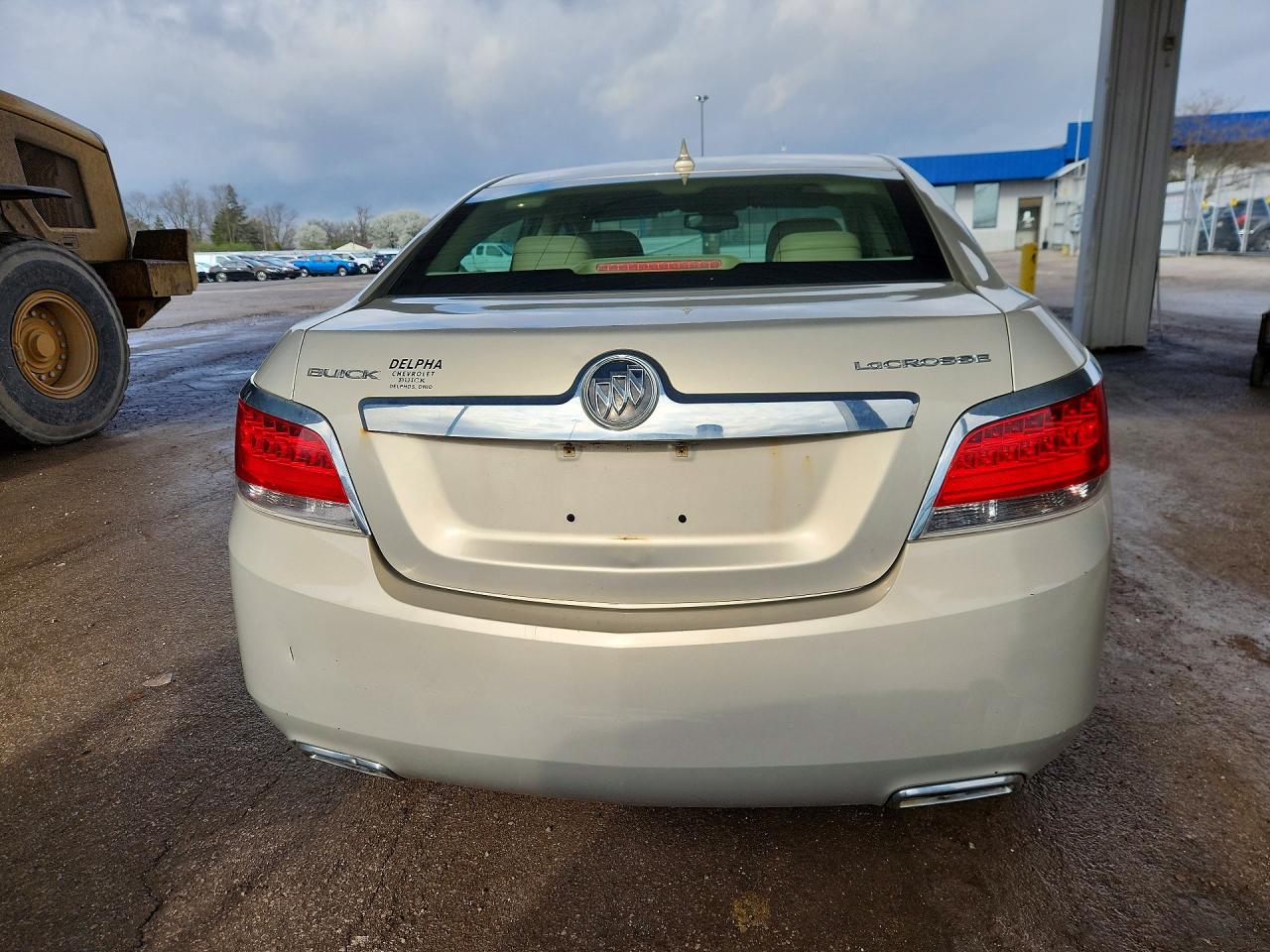 2012 BUICK LACROSSE photo 11
