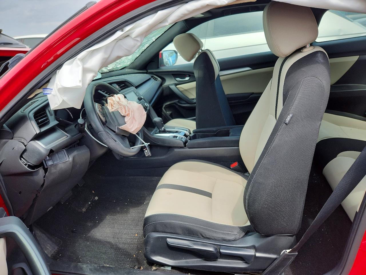 2017 HONDA CIVIC LX photo 13