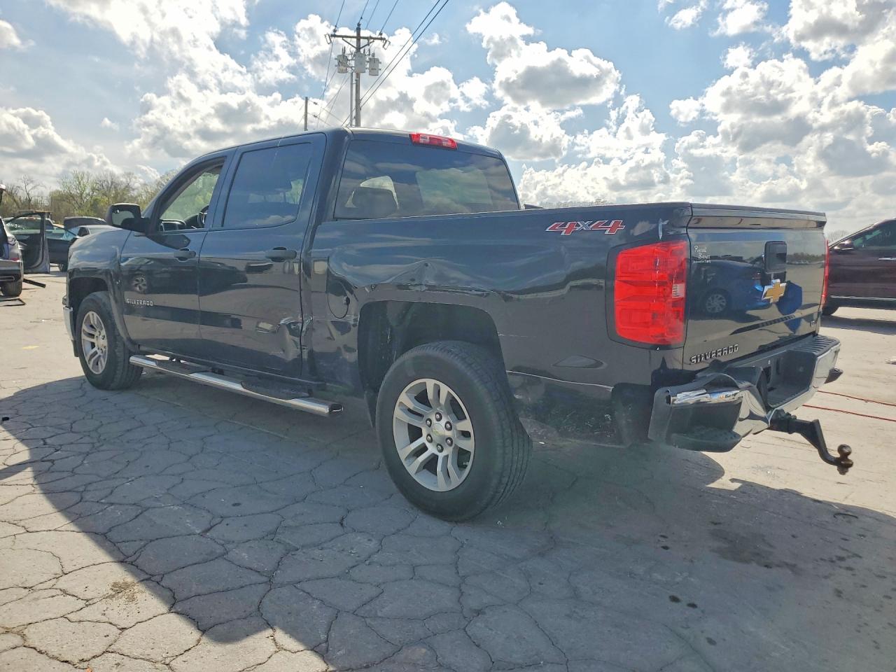 2014 CHEVROLET SILVERADO K1500 LT photo 3