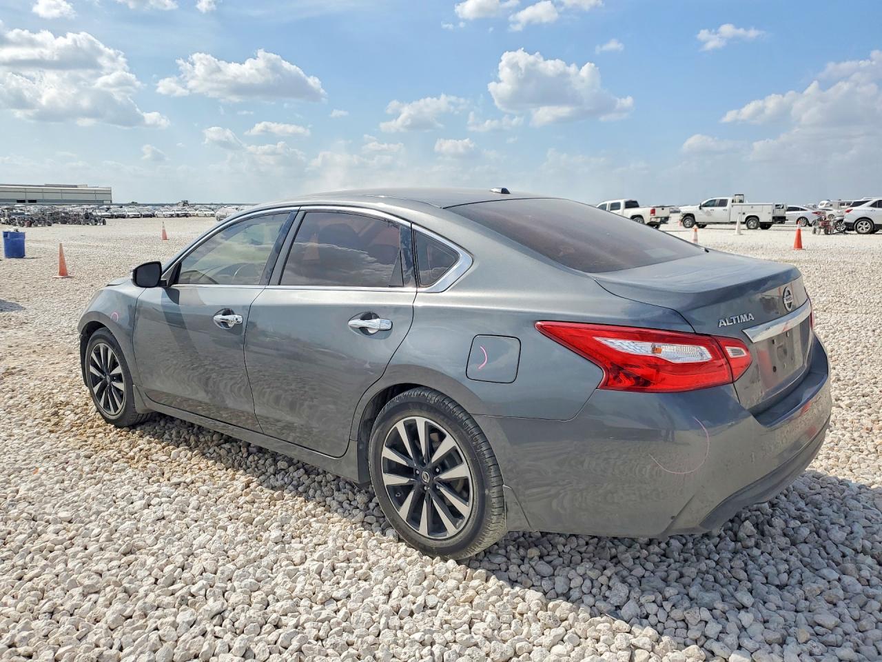 2017 NISSAN ALTIMA 2.5 photo 3
