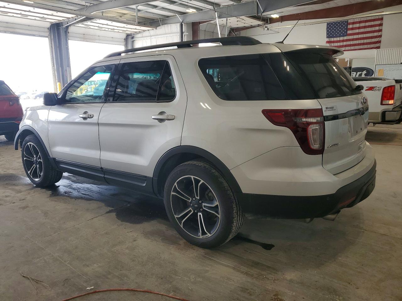 2015 FORD EXPLORER SPORT photo 3