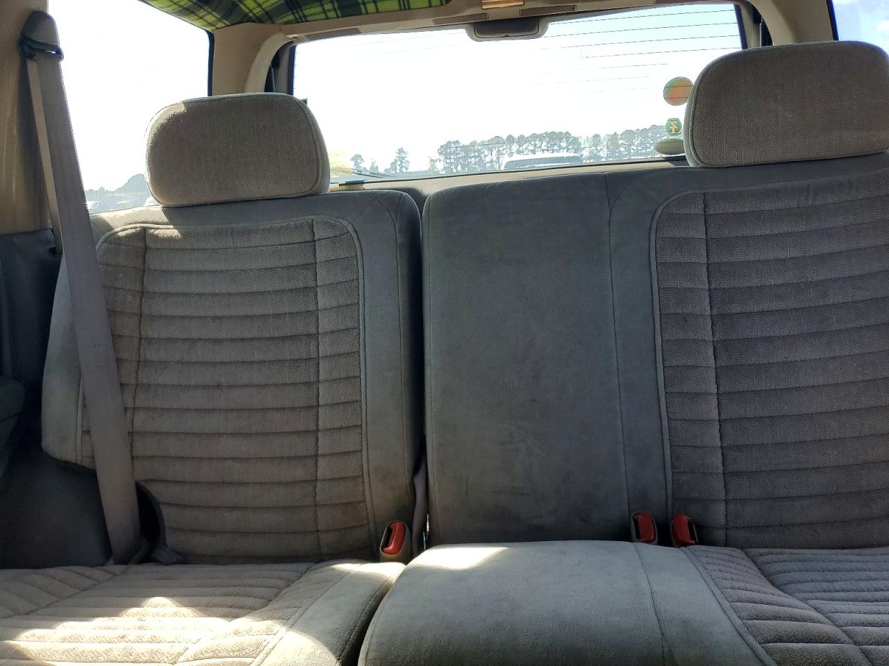 1995 JEEP CHEROKEE photo 28