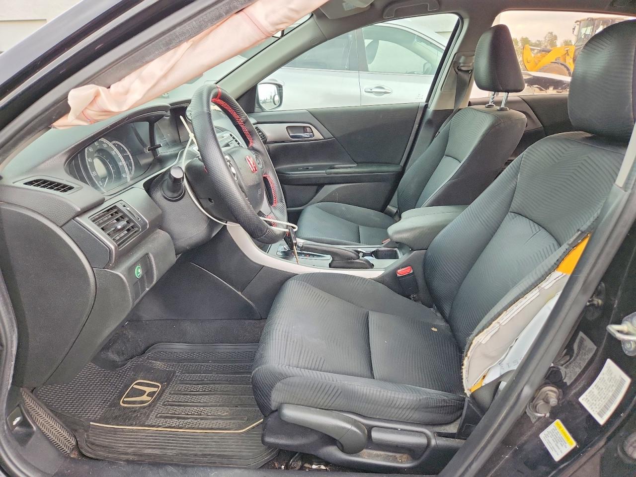 2014 HONDA ACCORD LX photo 19