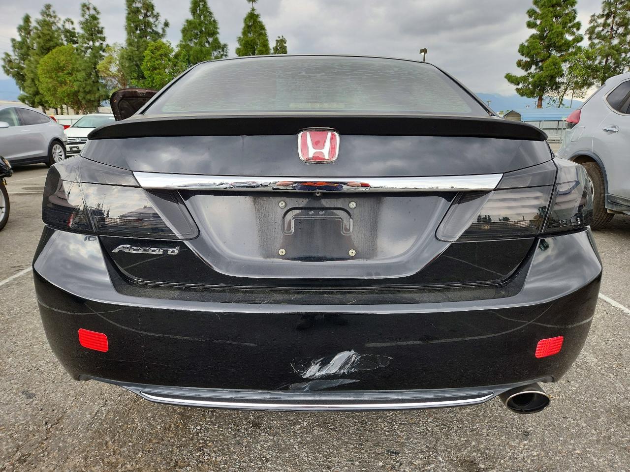 2014 HONDA ACCORD LX photo 16