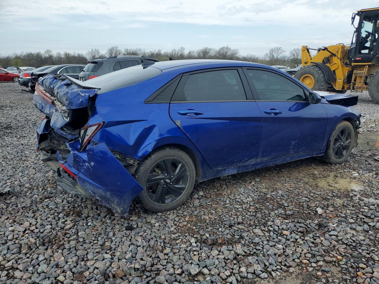 2021 HYUNDAI ELANTRA SEL photo 3