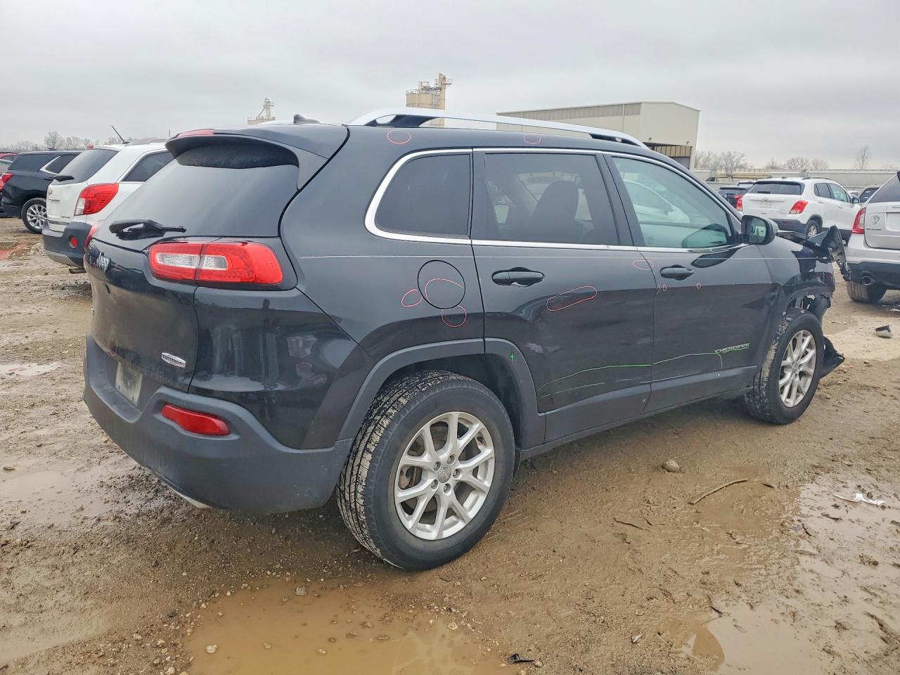2015 JEEP CHEROKEE LATITUDE photo 5