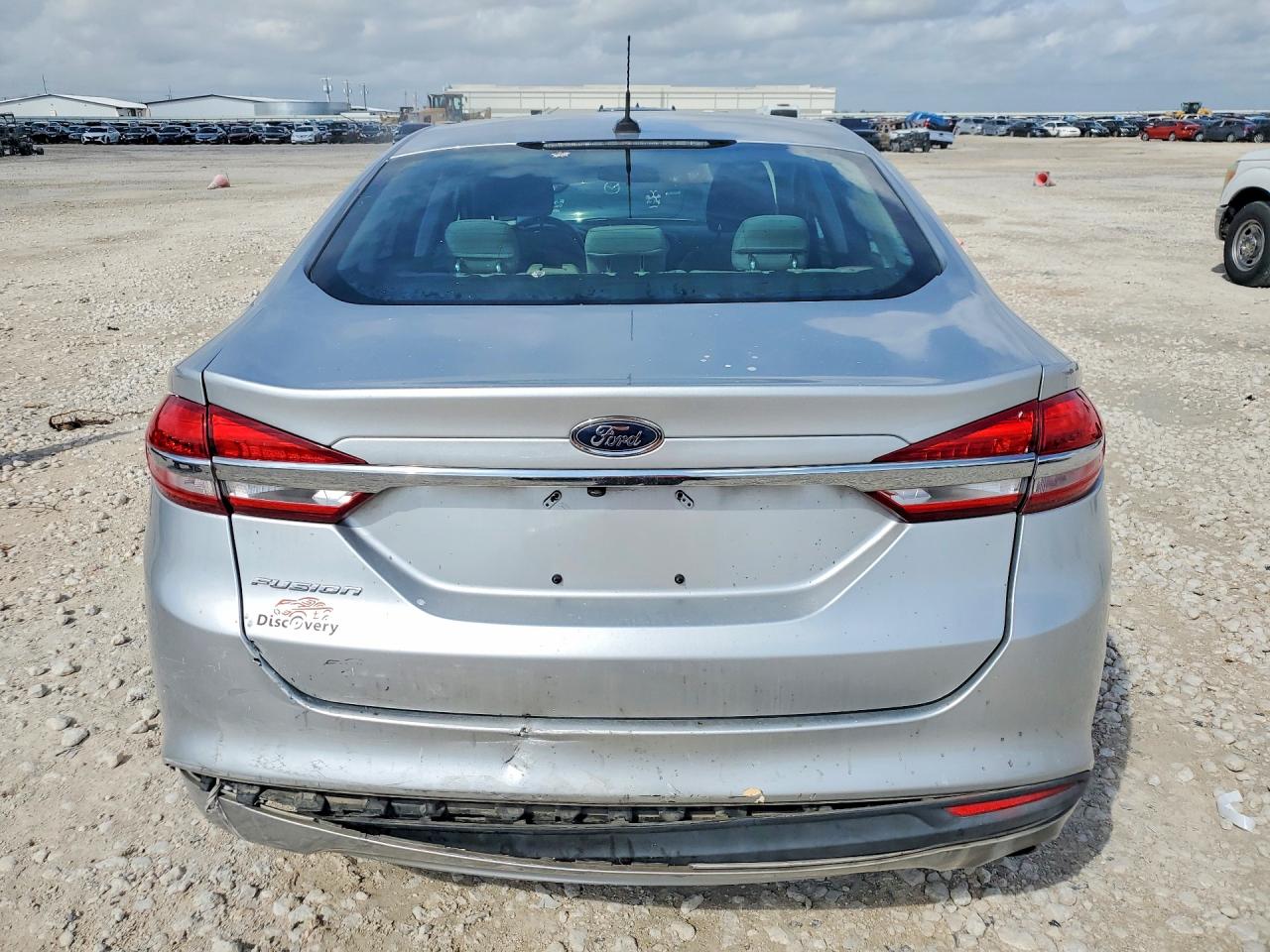 2017 FORD FUSION S photo 6
