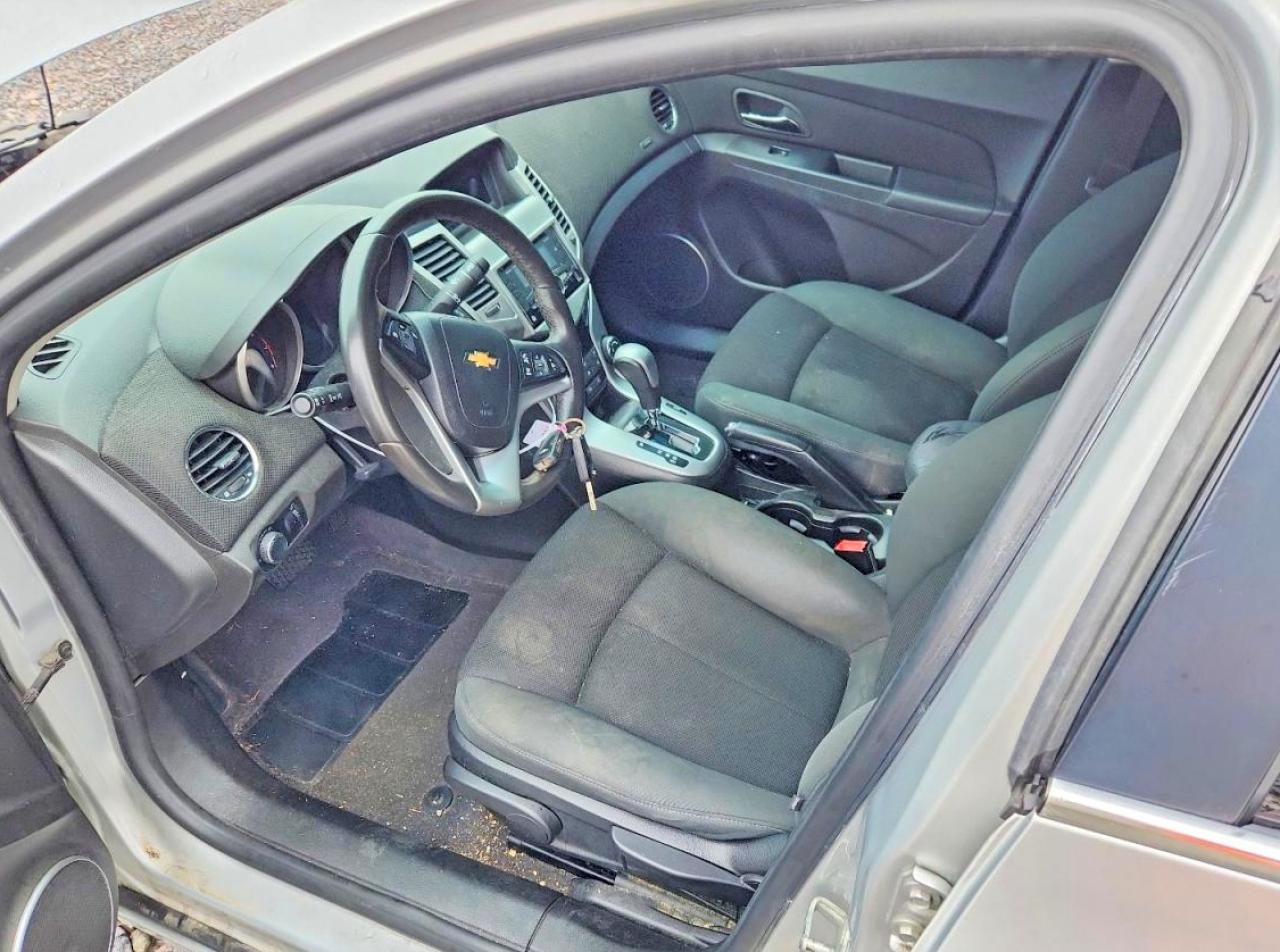 2011 CHEVROLET CRUZE LT photo 19