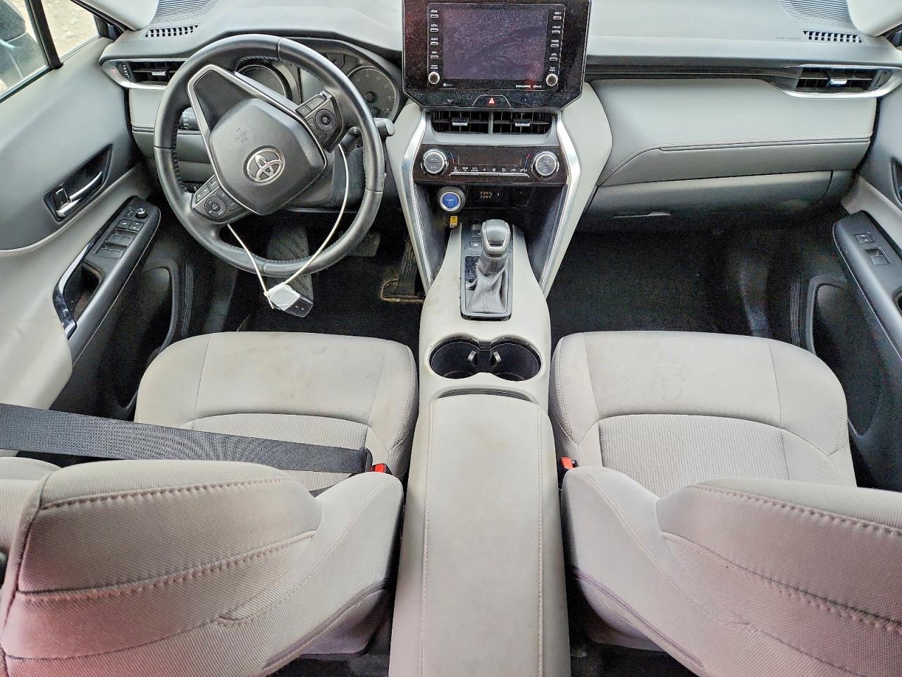 2021 TOYOTA VENZA LE photo 22