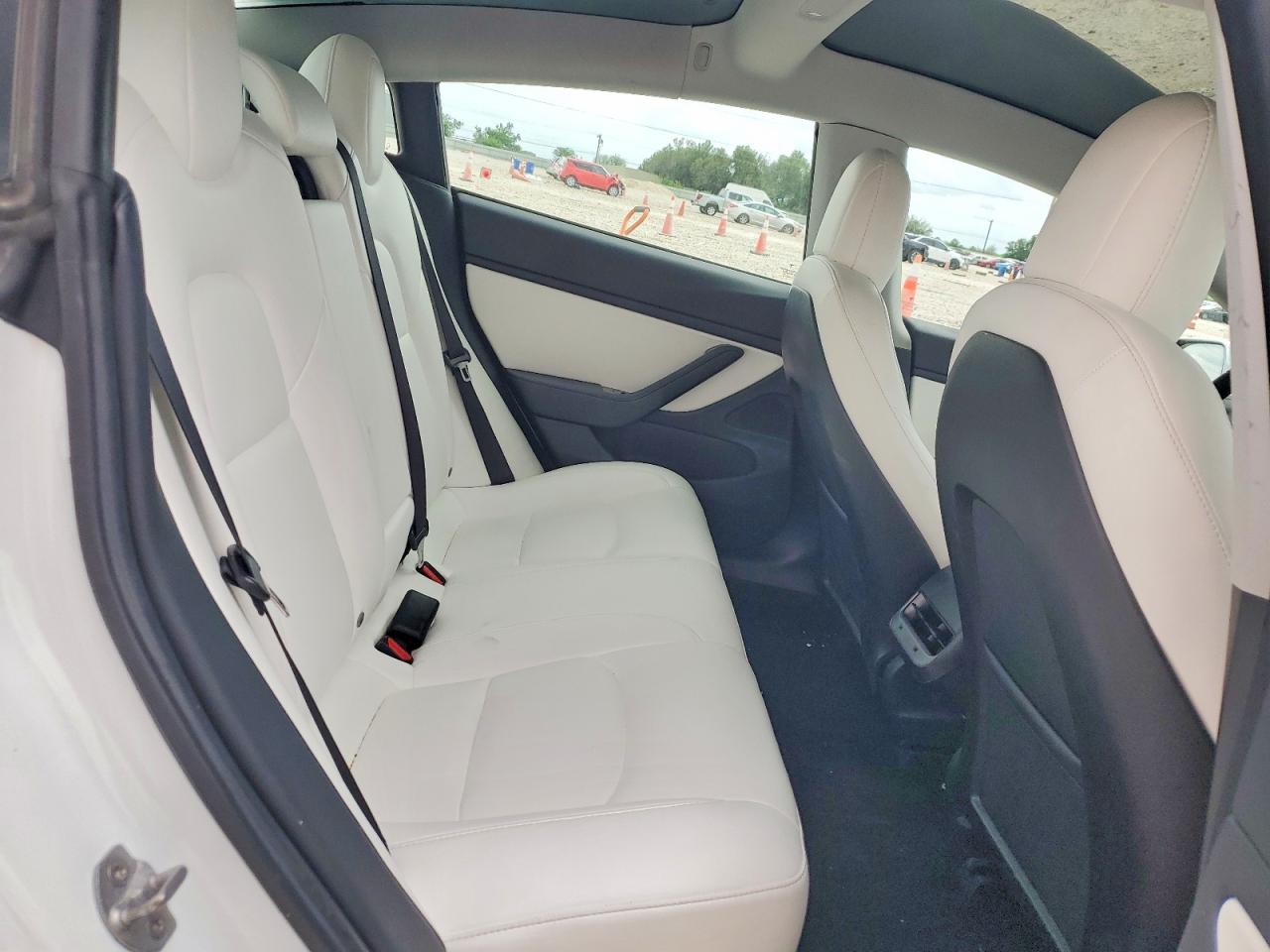 2019 TESLA MODEL 3 photo 10