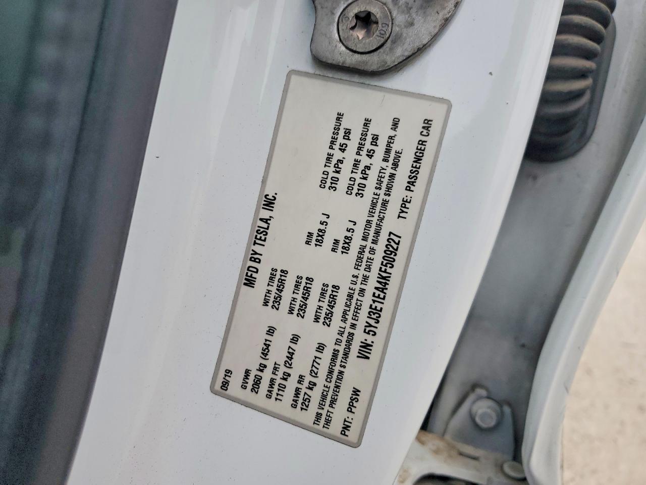 2019 TESLA MODEL 3 photo 13