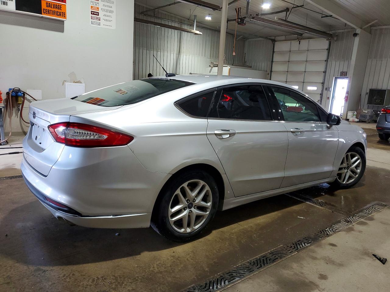 2015 FORD FUSION SE photo 3