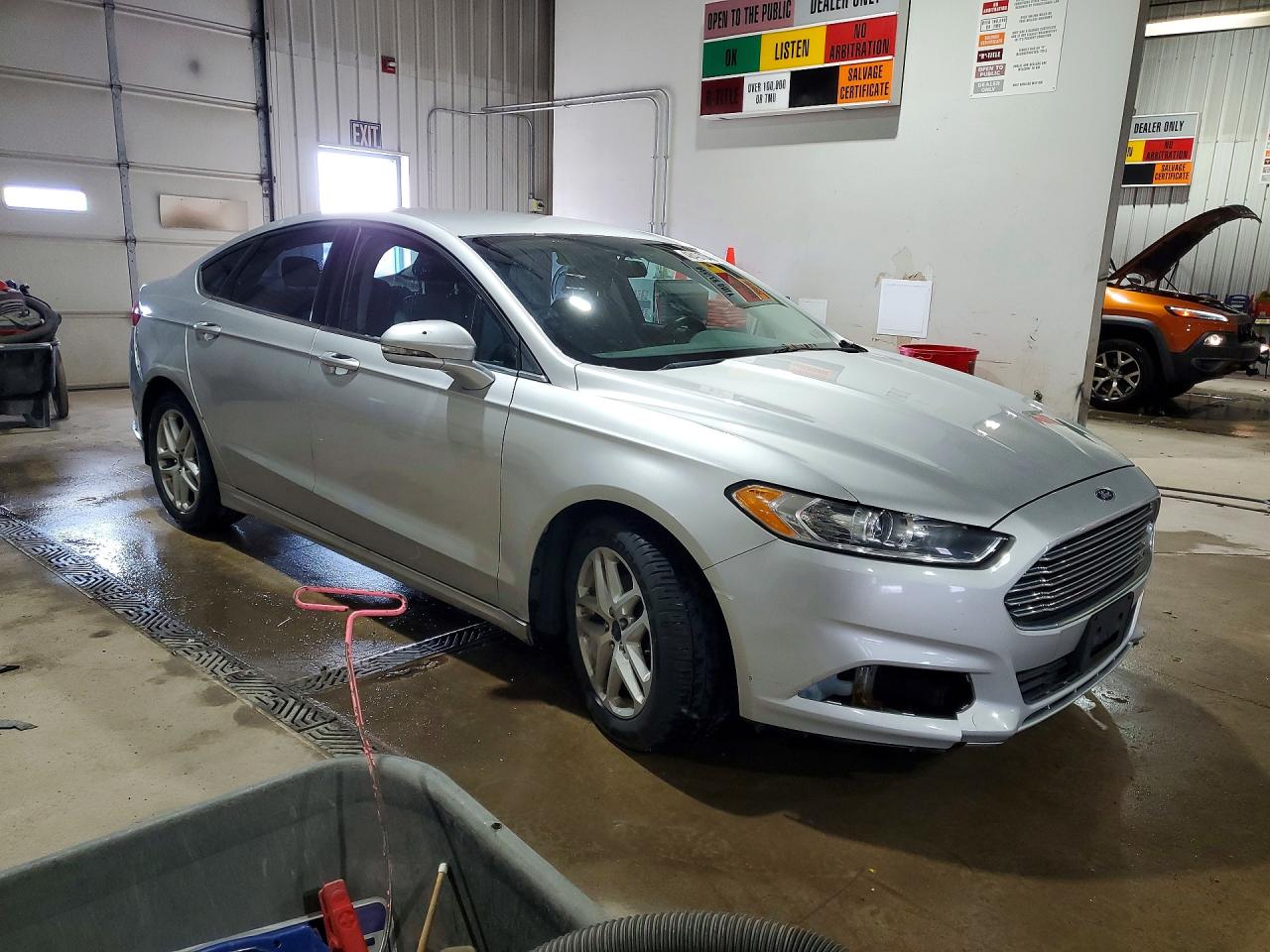 2015 FORD FUSION SE photo 4