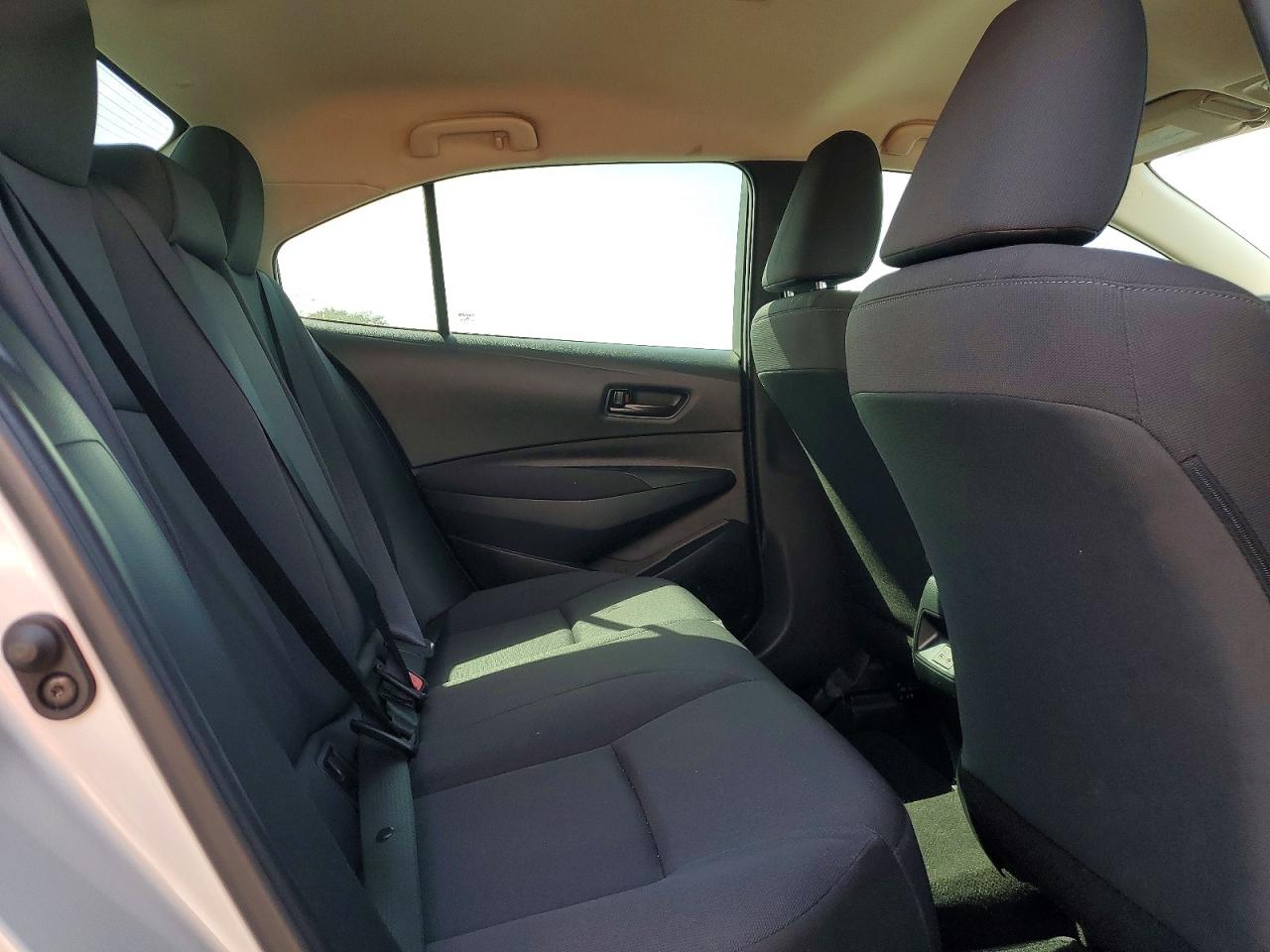 2024 TOYOTA COROLLA LE photo 28