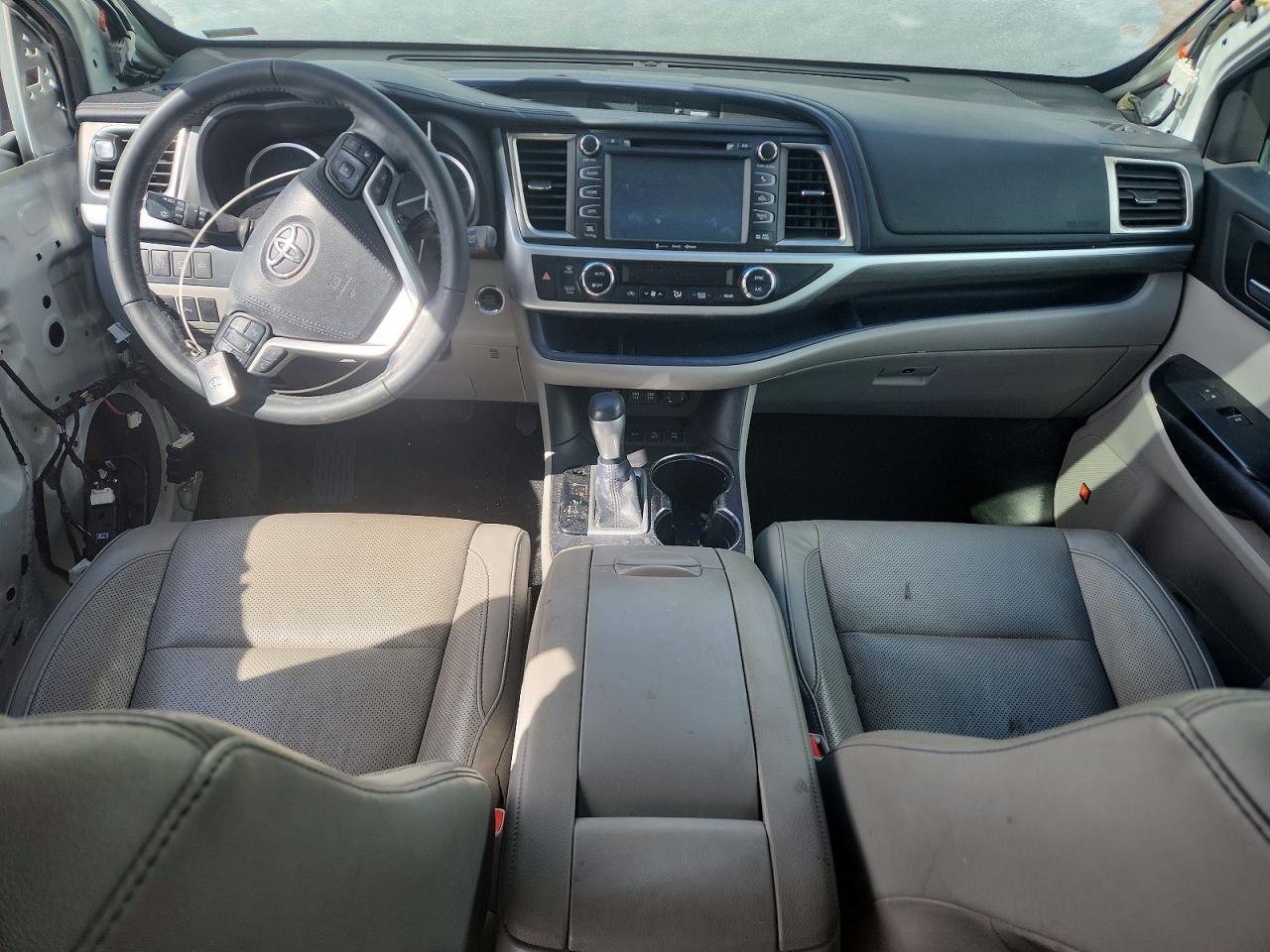 2019 TOYOTA HIGHLANDER LIMITED PLATINUM photo 8