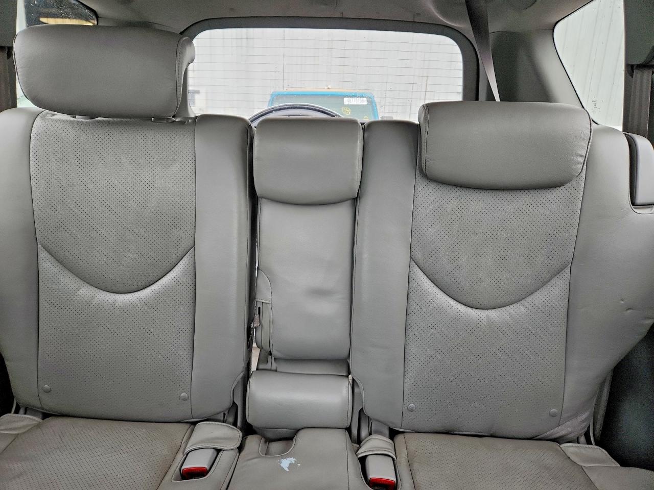 2010 TOYOTA RAV4 LIMITED photo 19