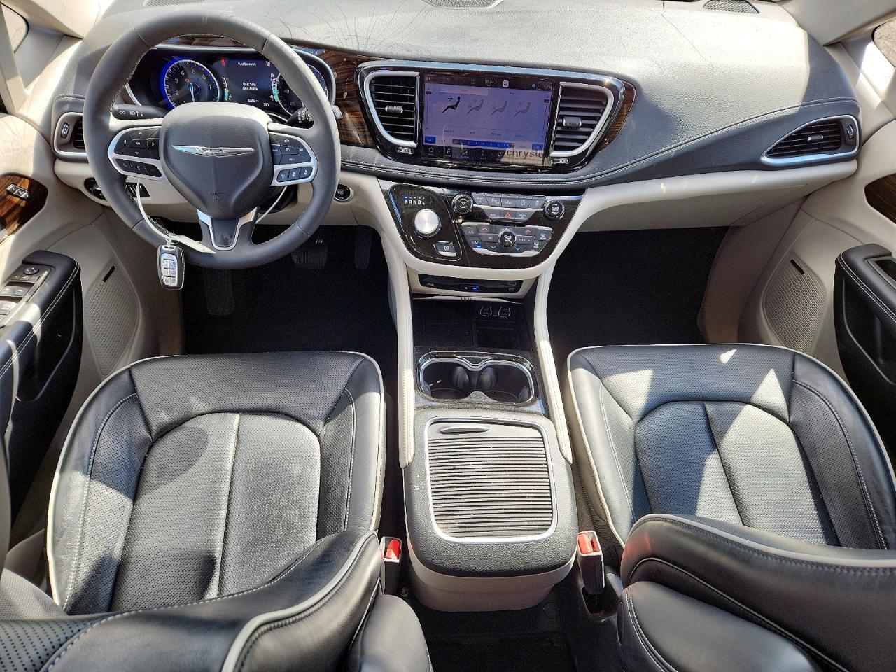 2023 CHRYSLER PACIFICA LIMITED photo 15