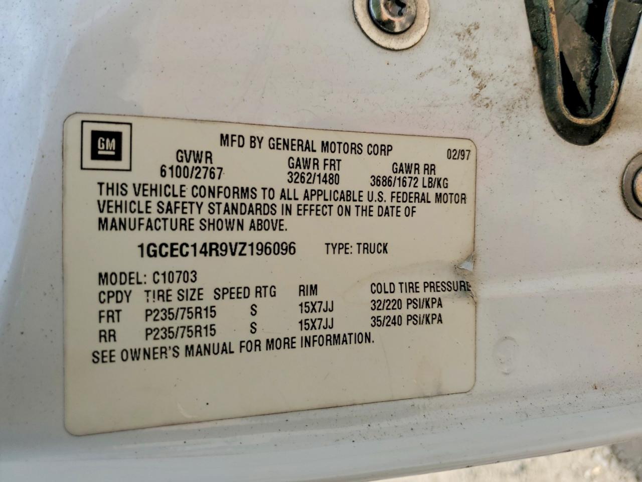 1997 CHEVROLET GMT-400 C1500 photo 23