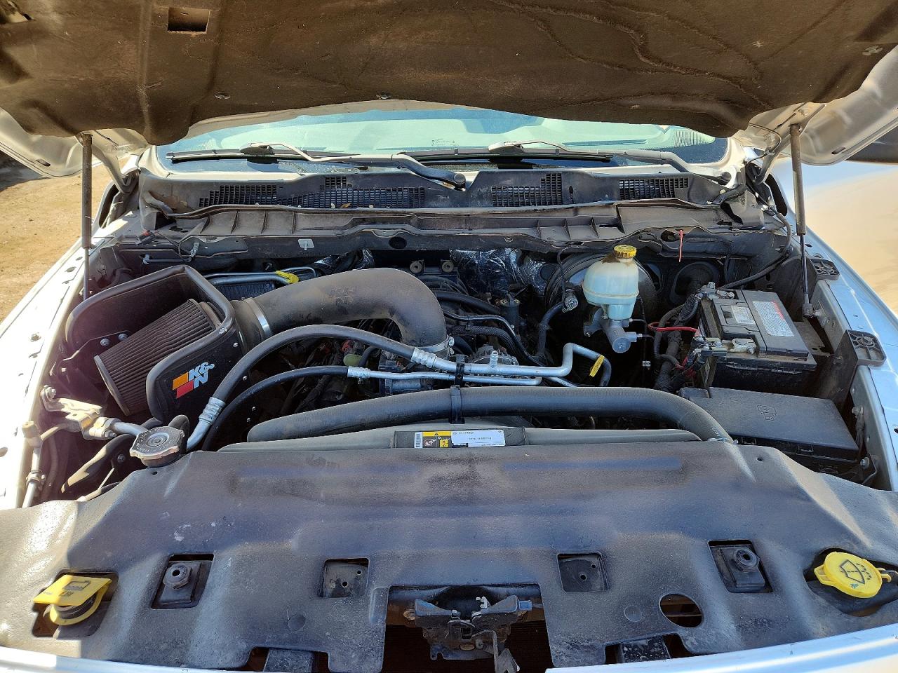 2014 RAM 1500 ST photo 11