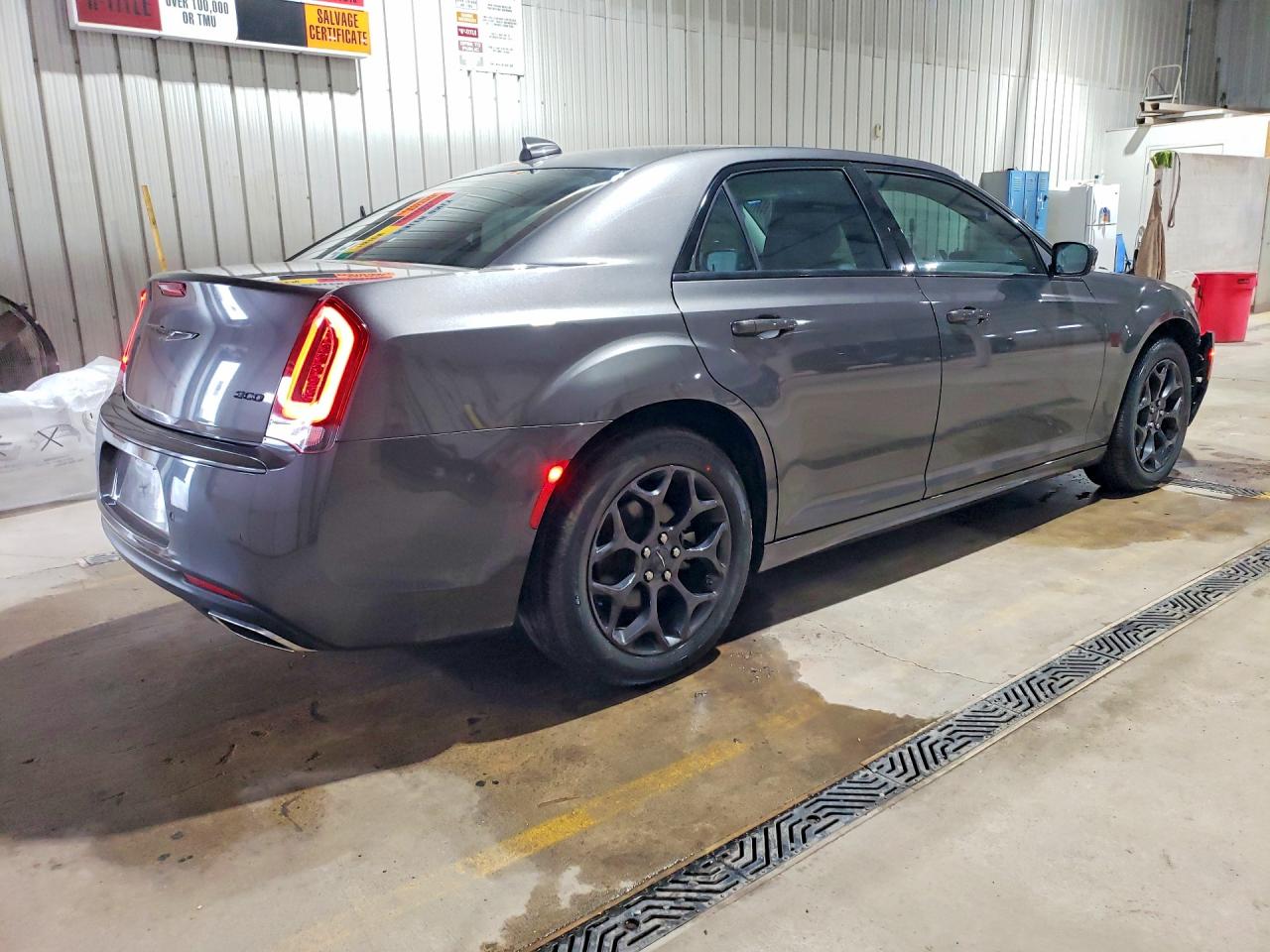 2022 CHRYSLER 300 TOURING L photo 7