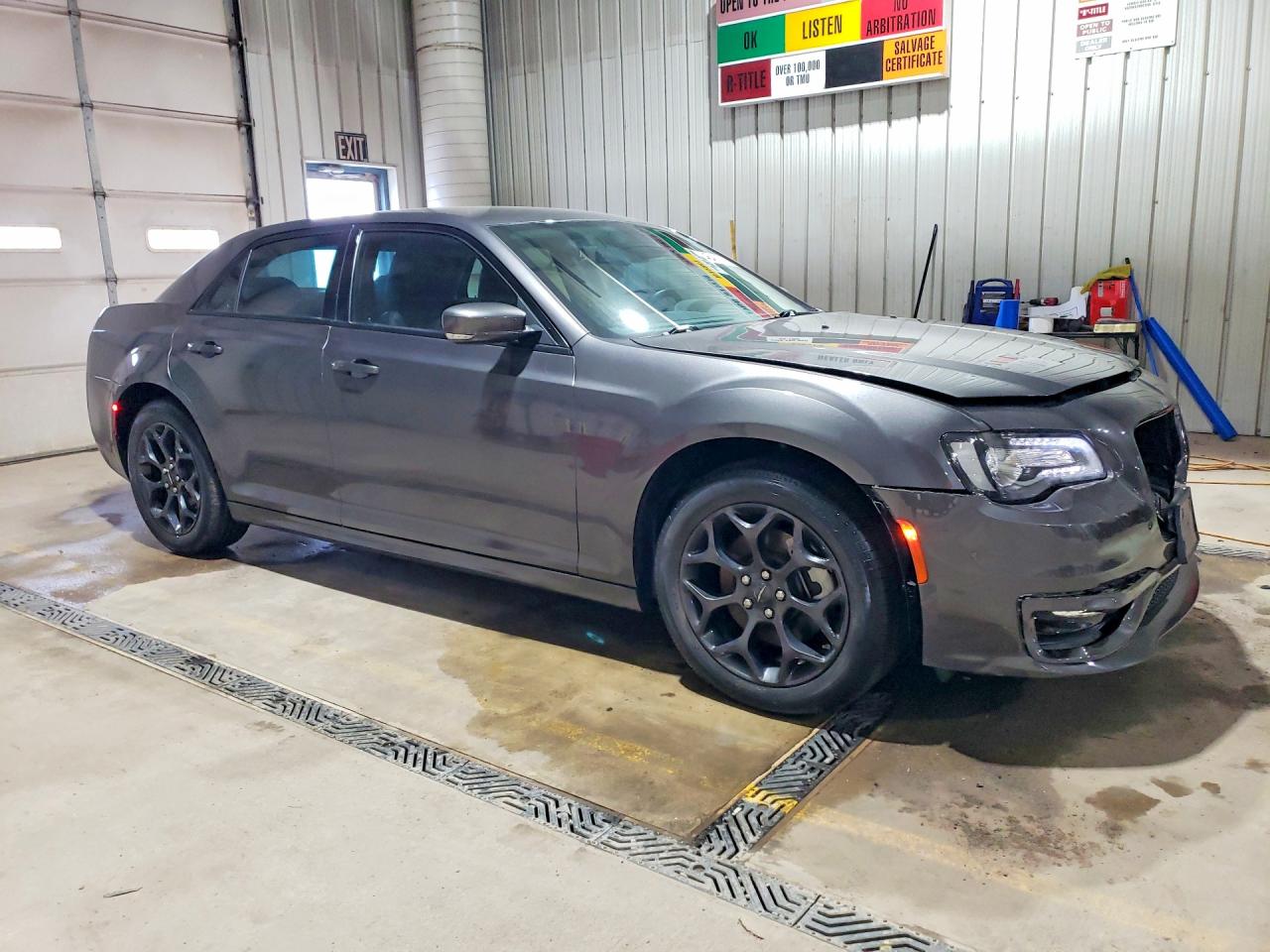2022 CHRYSLER 300 TOURING L photo 10