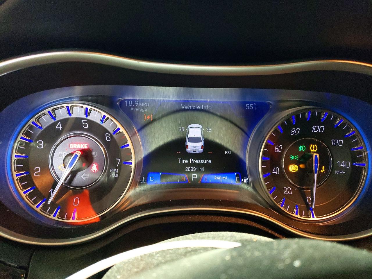 2022 CHRYSLER 300 TOURING L photo 25