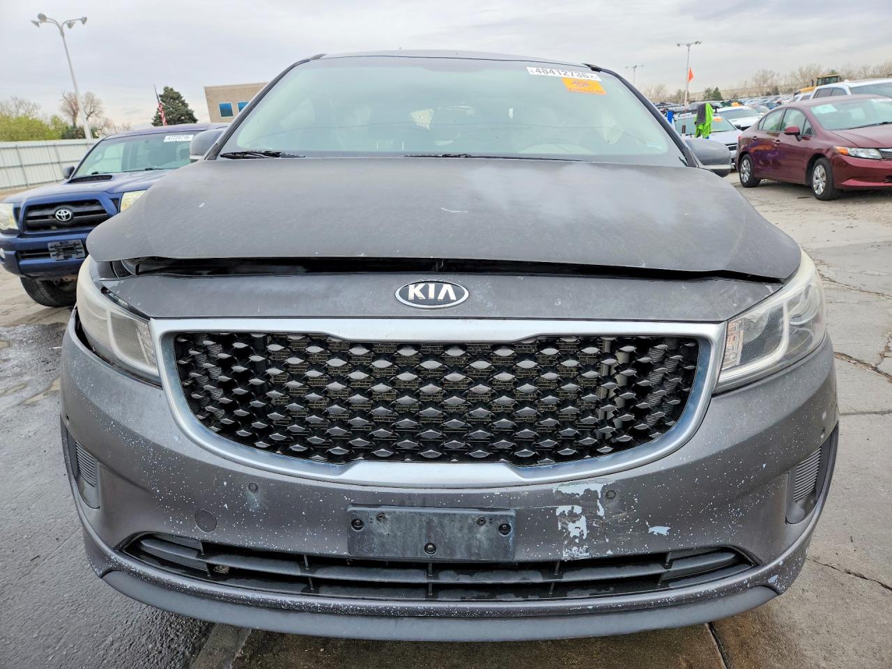 2018 KIA SEDONA LX photo 9