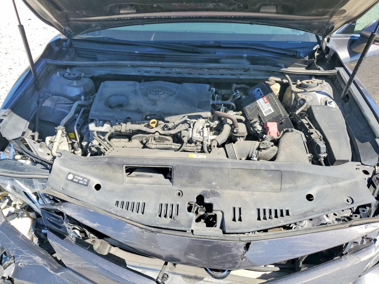 2018 TOYOTA CAMRY XLE photo 31