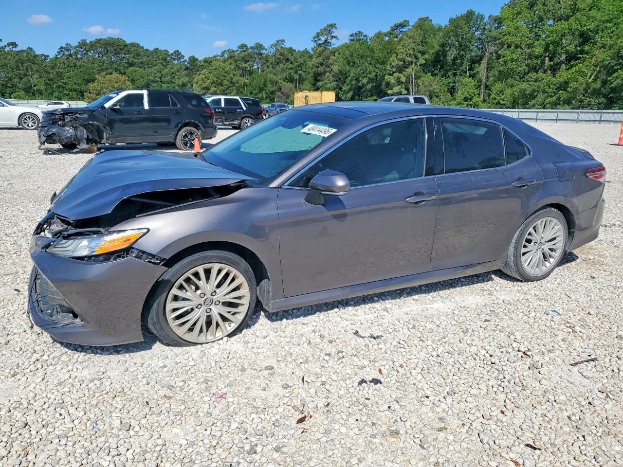 2018 TOYOTA CAMRY