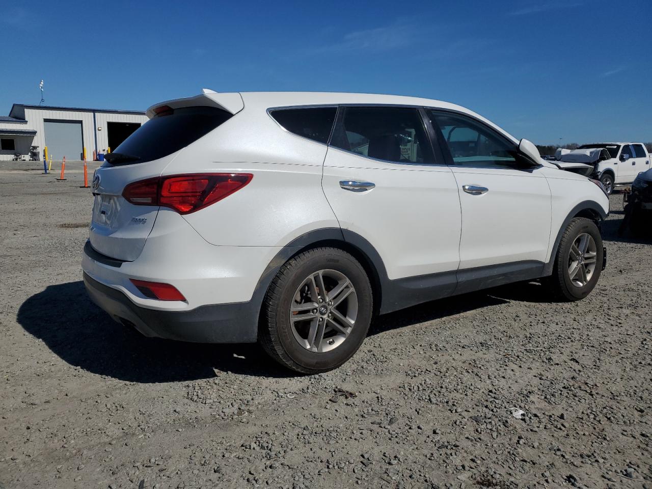 2017 HYUNDAI SANTA FE SPORT photo 7