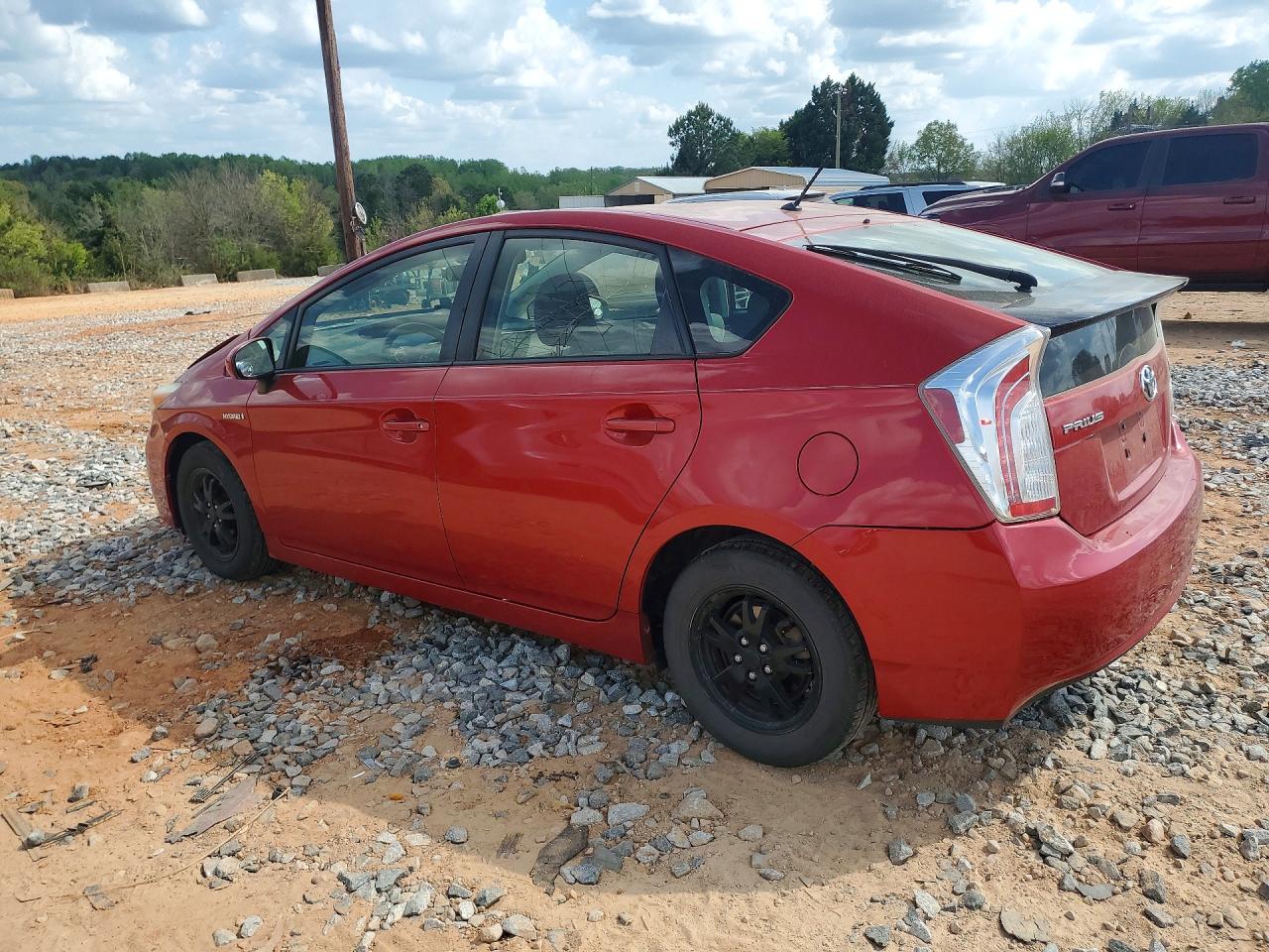 2013 TOYOTA PRIUS TWO photo 2