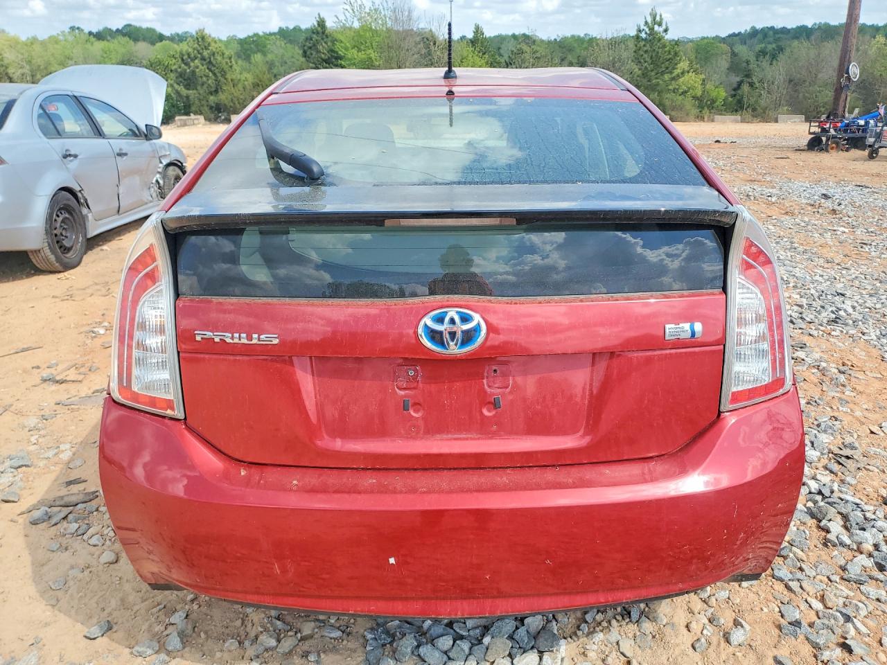 2013 TOYOTA PRIUS TWO photo 6