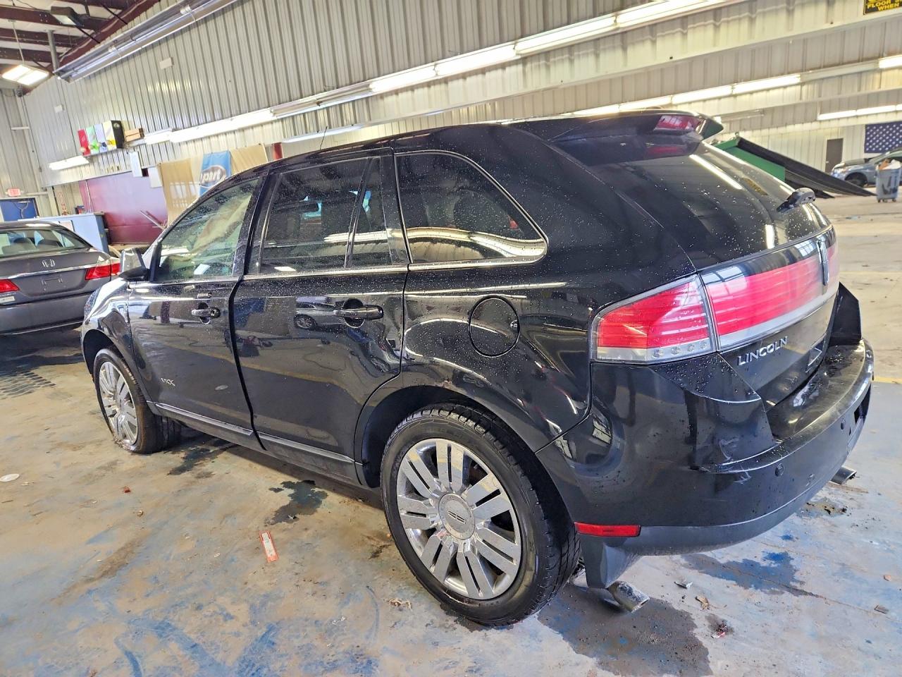 2008 LINCOLN TOWNHOUSE MKX photo 4