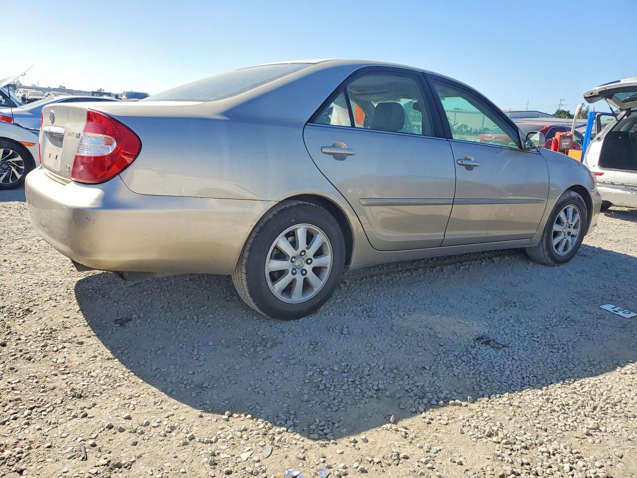 2003 TOYOTA CAMRY XLE V6 photo 5