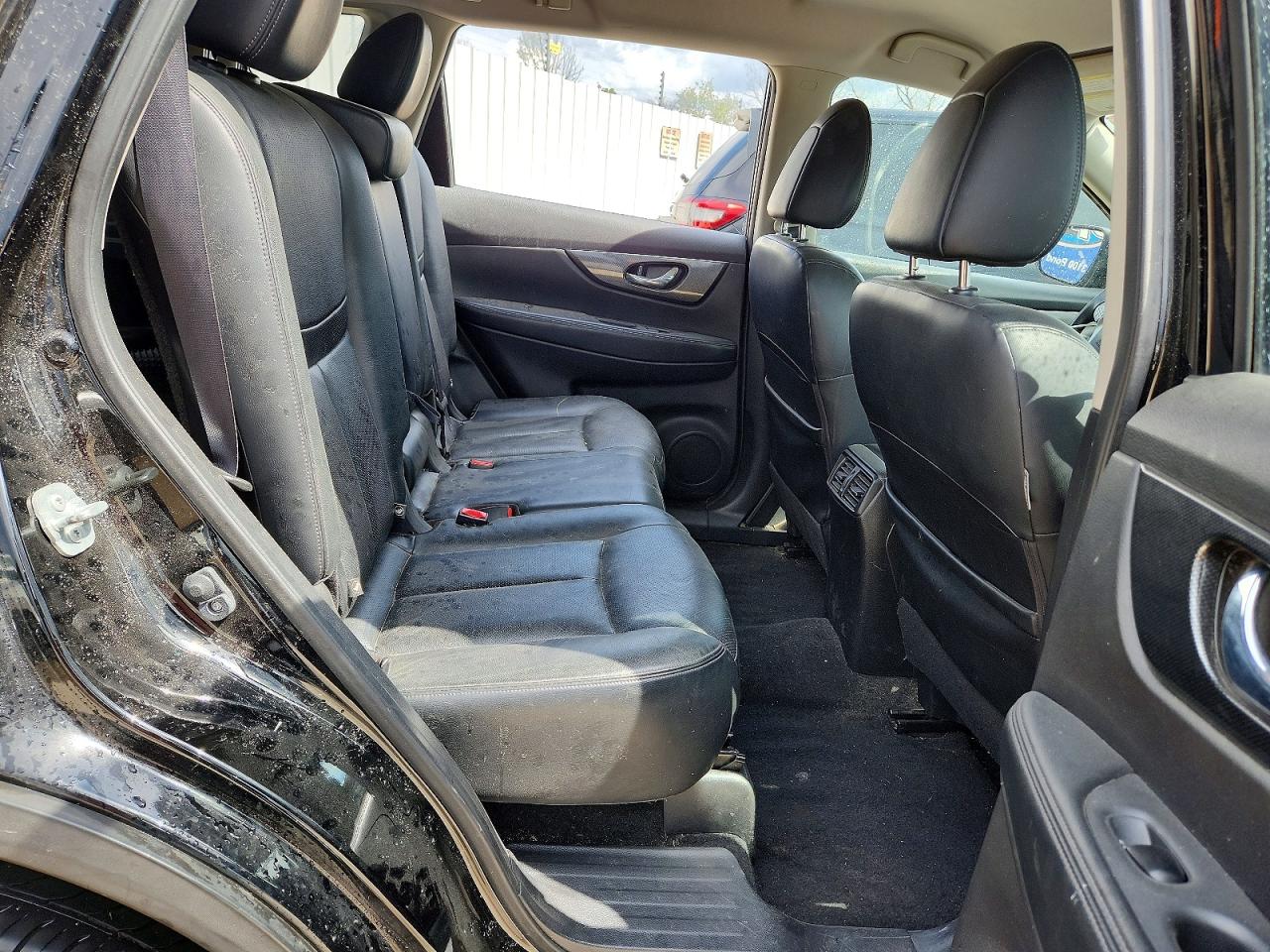 2016 NISSAN ROGUE SL photo 21