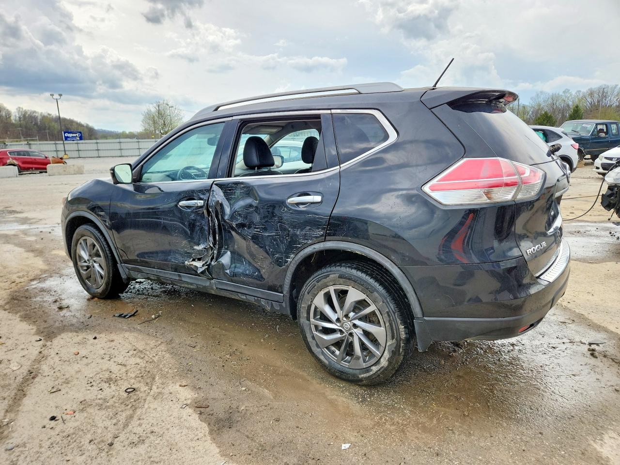 2016 NISSAN ROGUE SL photo 3