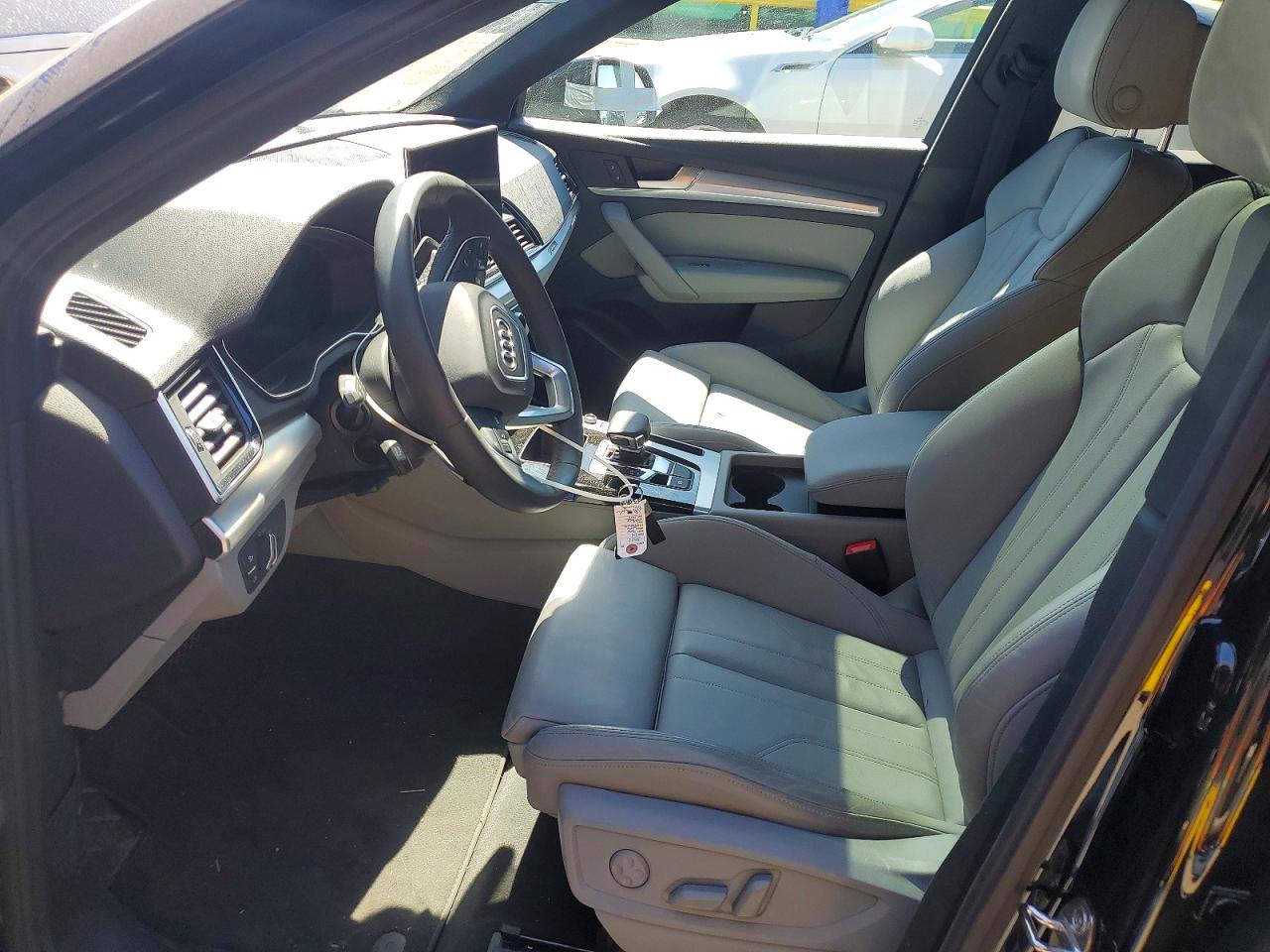 2024 AUDI Q5 PREMIUM 45 photo 13