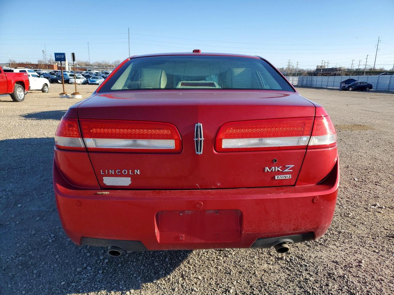 2011 LINCOLN MKZ photo 11