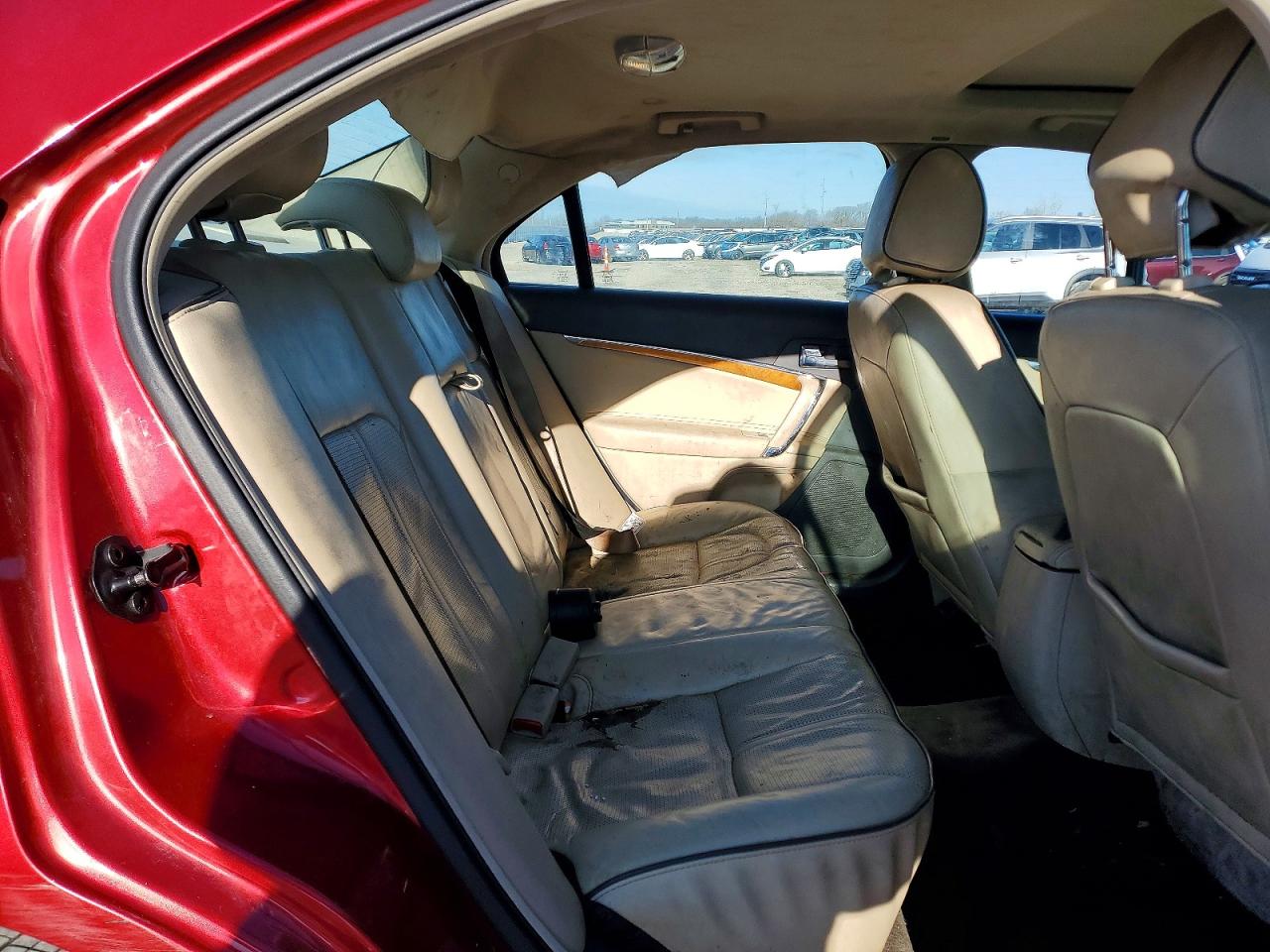 2011 LINCOLN MKZ photo 19