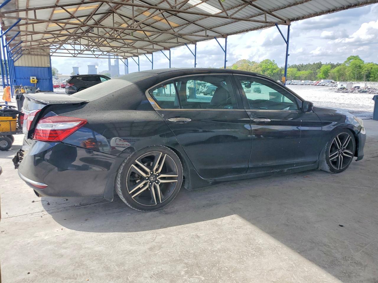 2016 HONDA ACCORD SPORT photo 5