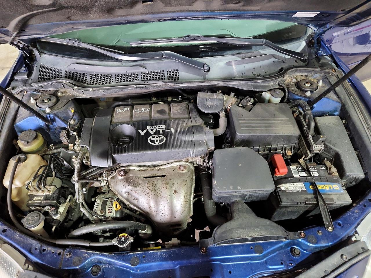2010 TOYOTA CAMRY LE photo 31