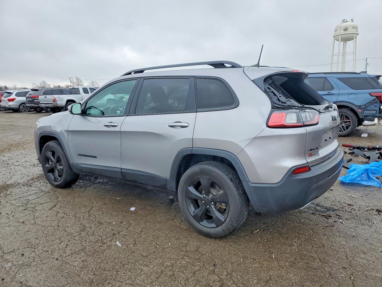 2019 JEEP CHEROKEE LATITUDE PLUS photo 3