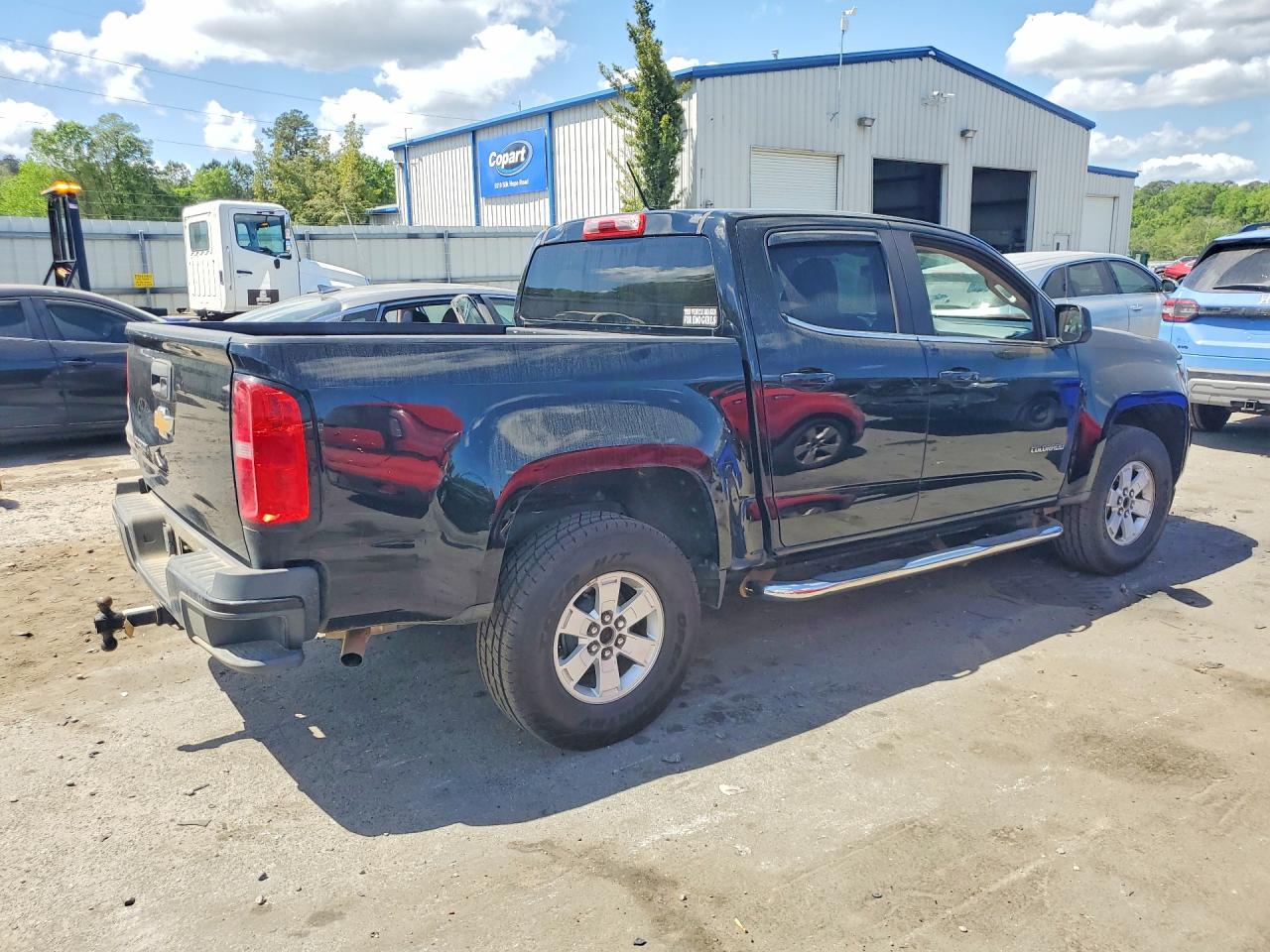 2019 CHEVROLET COLORADO photo 3