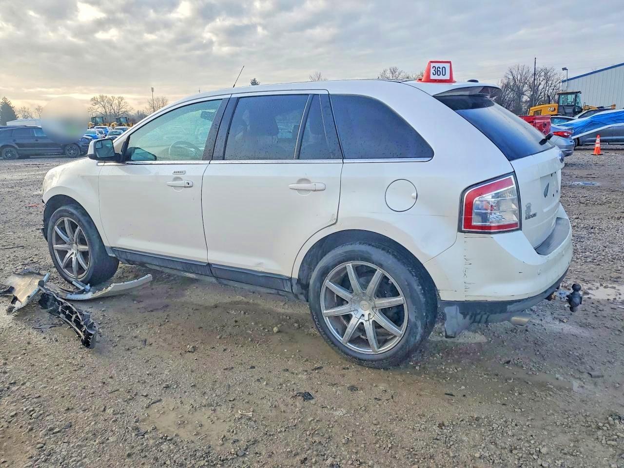 2010 FORD EDGE LIMITED photo 2