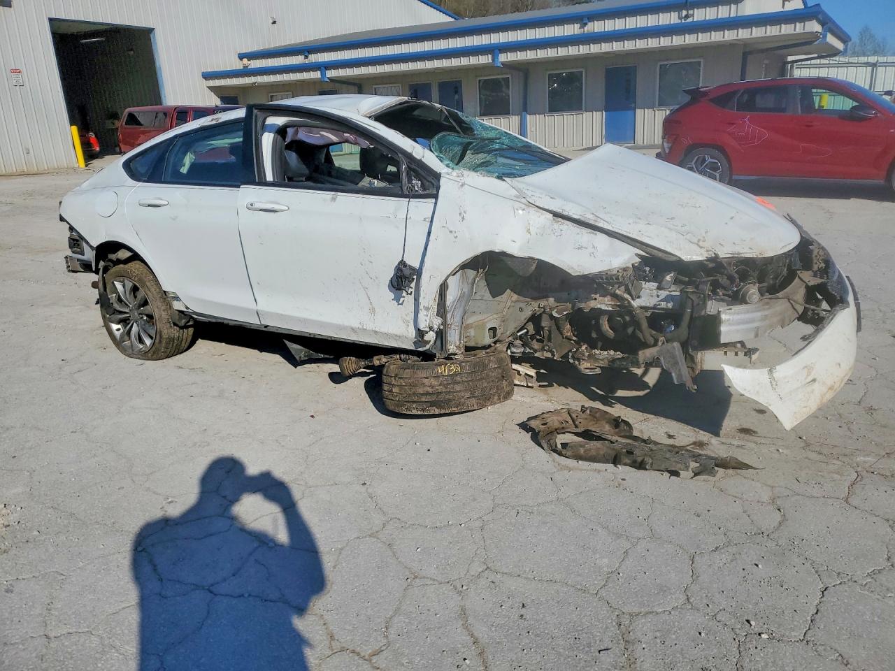2016 CHRYSLER 200 S photo 7