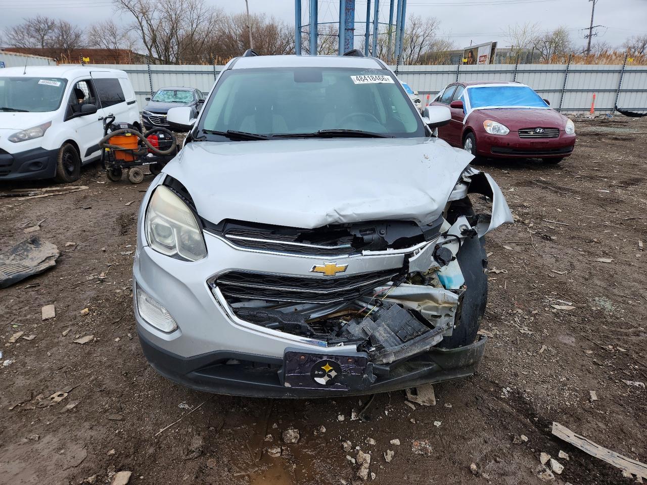 2017 CHEVROLET EQUINOX LT photo 5