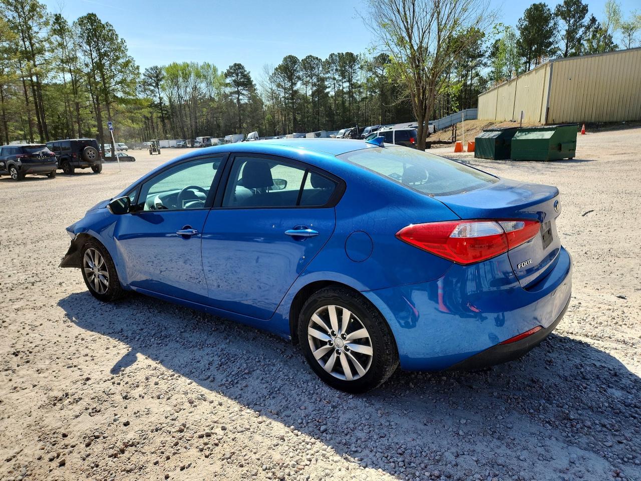 2015 KIA FORTE LX photo 2