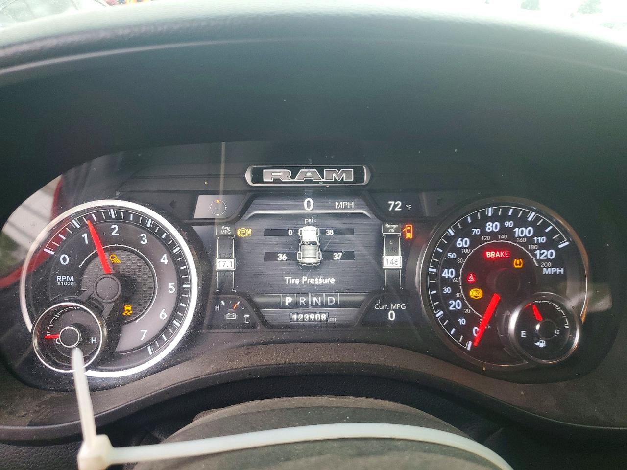 2019 RAM 1500 BIG HORN photo 17